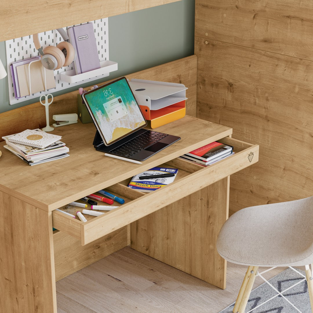 Mocha Studio bureau houtlook kinderkamer