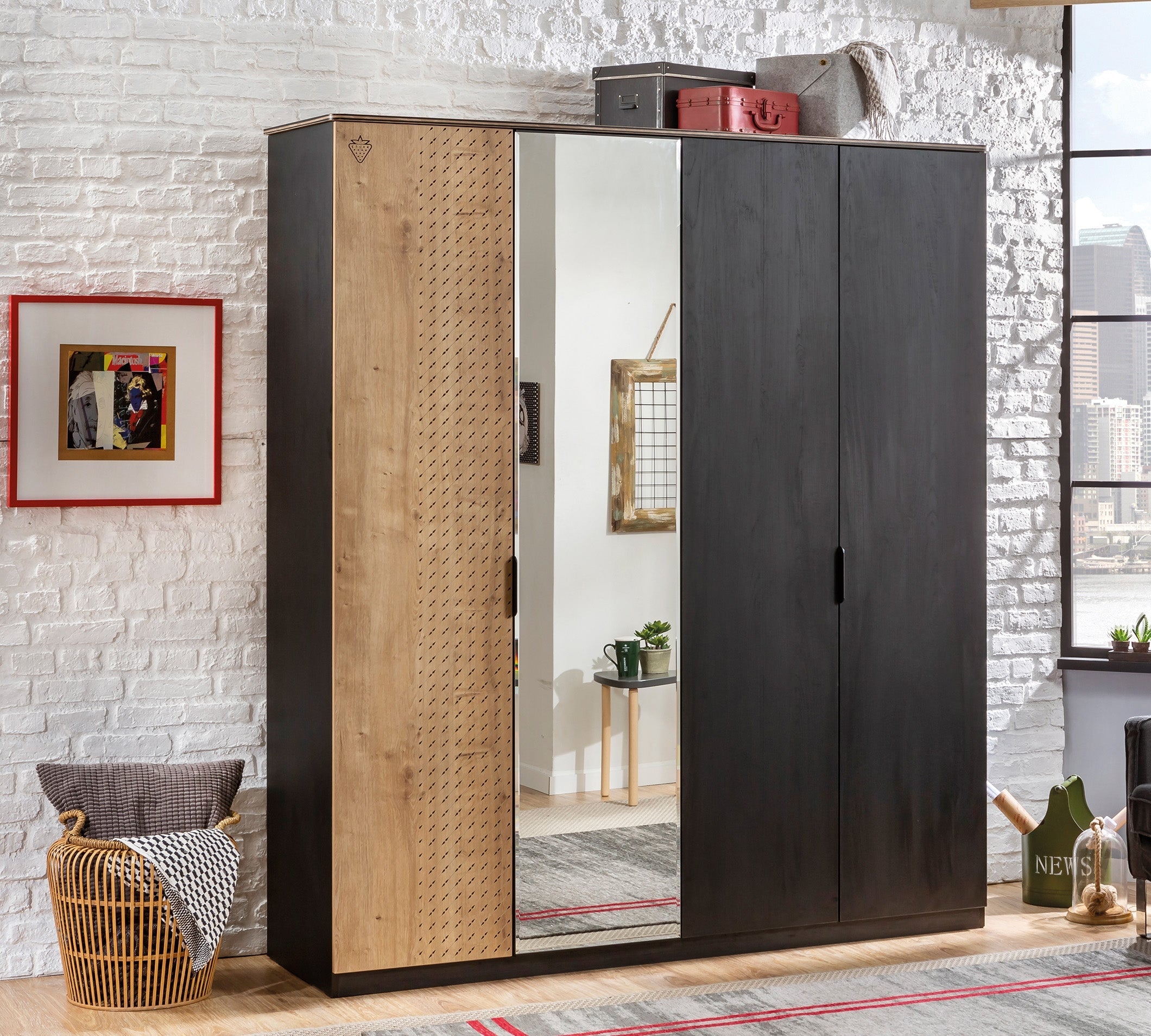 Armoire 4 portes noire